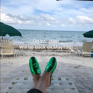 🌴On Vacation🌴I’ll be back on May 19th.